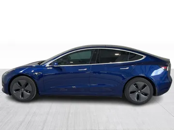2020 Tesla Model 3 - image 4