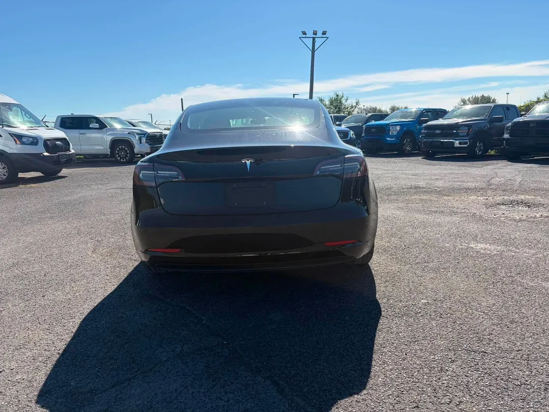2021 Tesla Model 3 Standard Range Plus, photo 5
