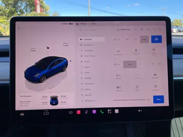 2022 Tesla Model 3 - image 27