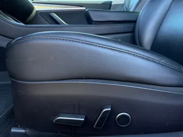 2022 Tesla Model 3 - image 24