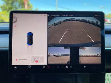 2022 Tesla Model 3 - image 21