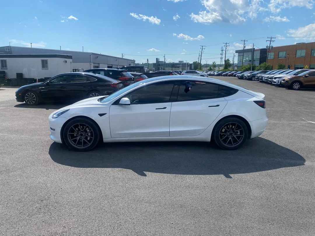2021 Tesla Model 3 — photo 4