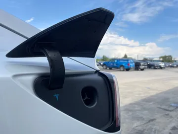 2021 Tesla Model 3 - image 19