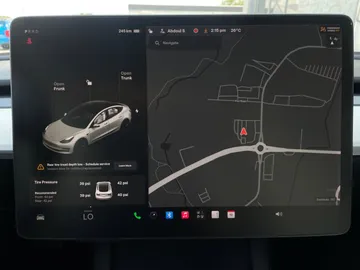 2021 Tesla Model 3 - image 20
