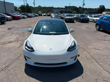 2021 Tesla Model 3 - image 2