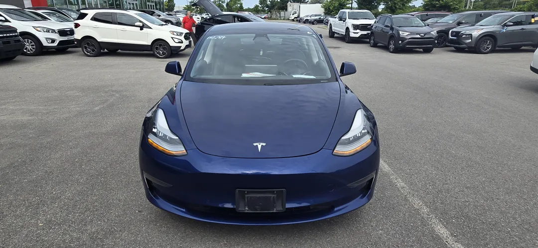 2021 Tesla Model 3 — photo 2