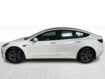 2021 Tesla Model 3 - image 10