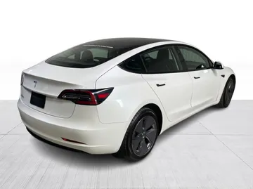 2021 Tesla Model 3 - image 14