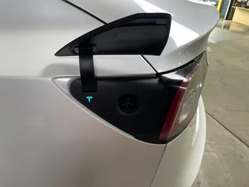 2021 Tesla Model 3 - image 20
