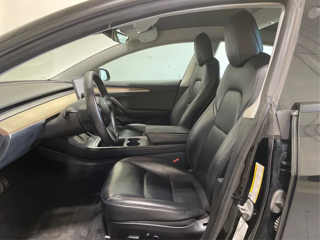 2021 Tesla Model 3 — photo 3