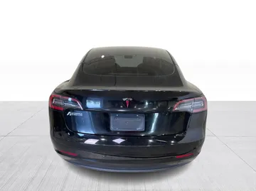 2021 Tesla Model 3 - image 12