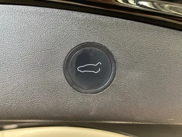 2021 Tesla Model 3 - image 27