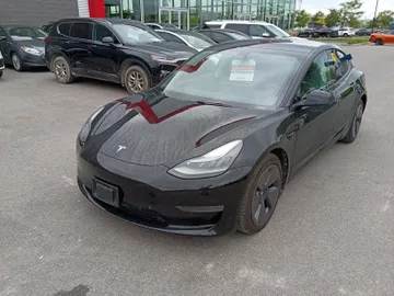 2021 Tesla Model 3 - image 3