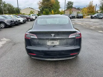 2021 Tesla Model 3 - image 4