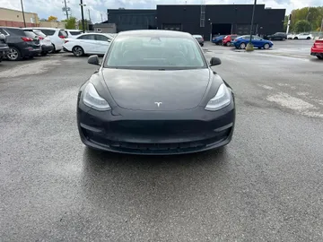 2021 Tesla Model 3 - image 2