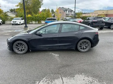 2021 Tesla Model 3 - image 6