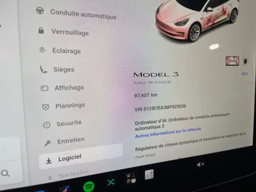 2021 Tesla Model 3 - image 16