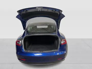 2021 Tesla Model 3 - image 13