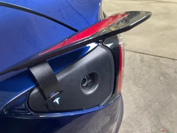 2021 Tesla Model 3 - image 19