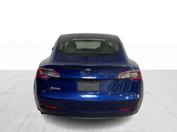 2021 Tesla Model 3 - image 12