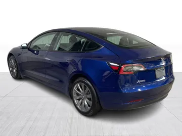2021 Tesla Model 3 - image 11