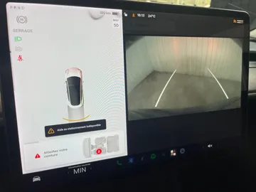 2021 Tesla Model 3 - image 21