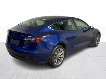 2021 Tesla Model 3 - image 14