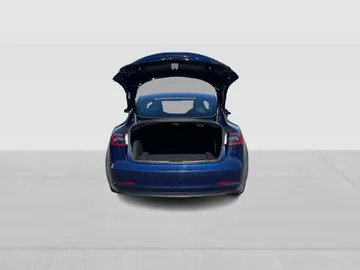 2022 Tesla Model 3 - image 14