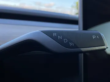 2022 Tesla Model 3 - image 26