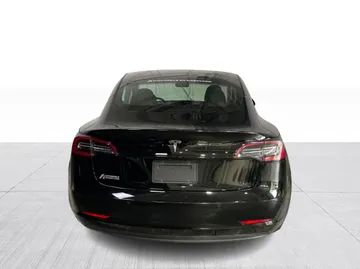2019 Tesla Model 3 - image 7