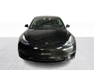 2019 Tesla Model 3 - image 2