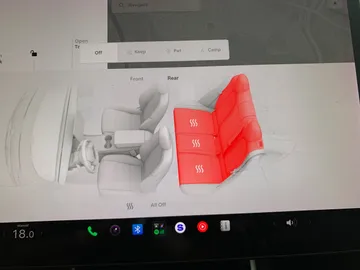 2019 Tesla Model 3 - image 28