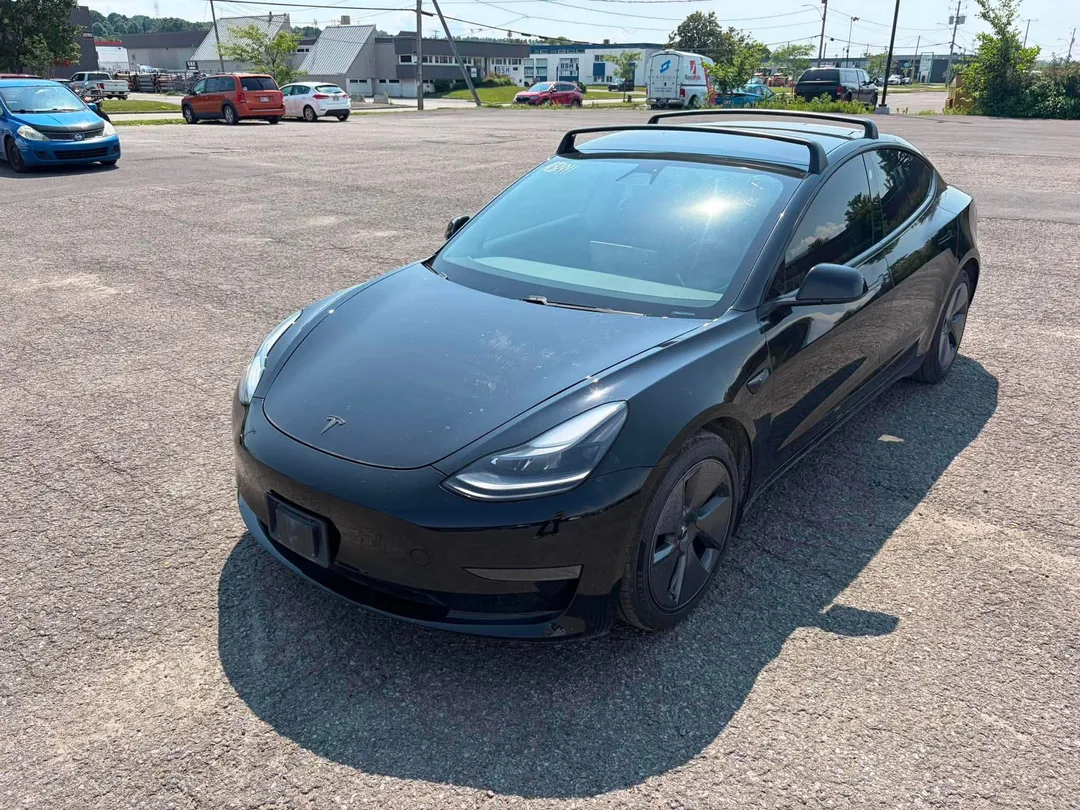 2021 Tesla Model 3 — photo 3