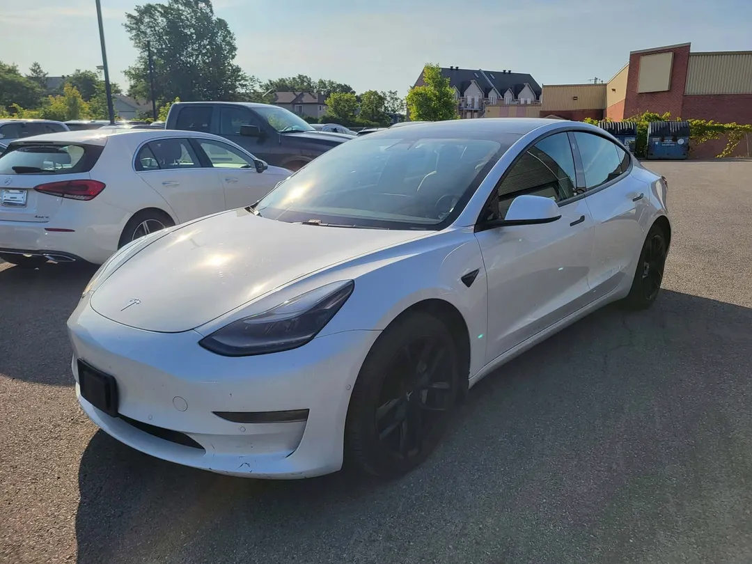 2021 Tesla Model 3 — photo 3