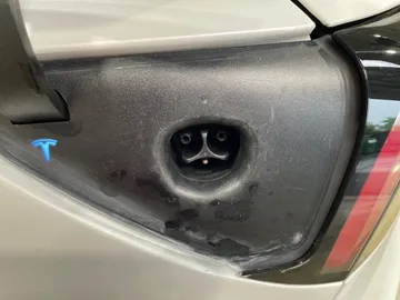 2021 Tesla Model 3 - image 26