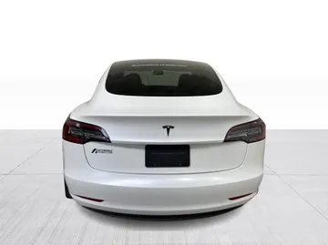 2021 Tesla Model 3 - image 12