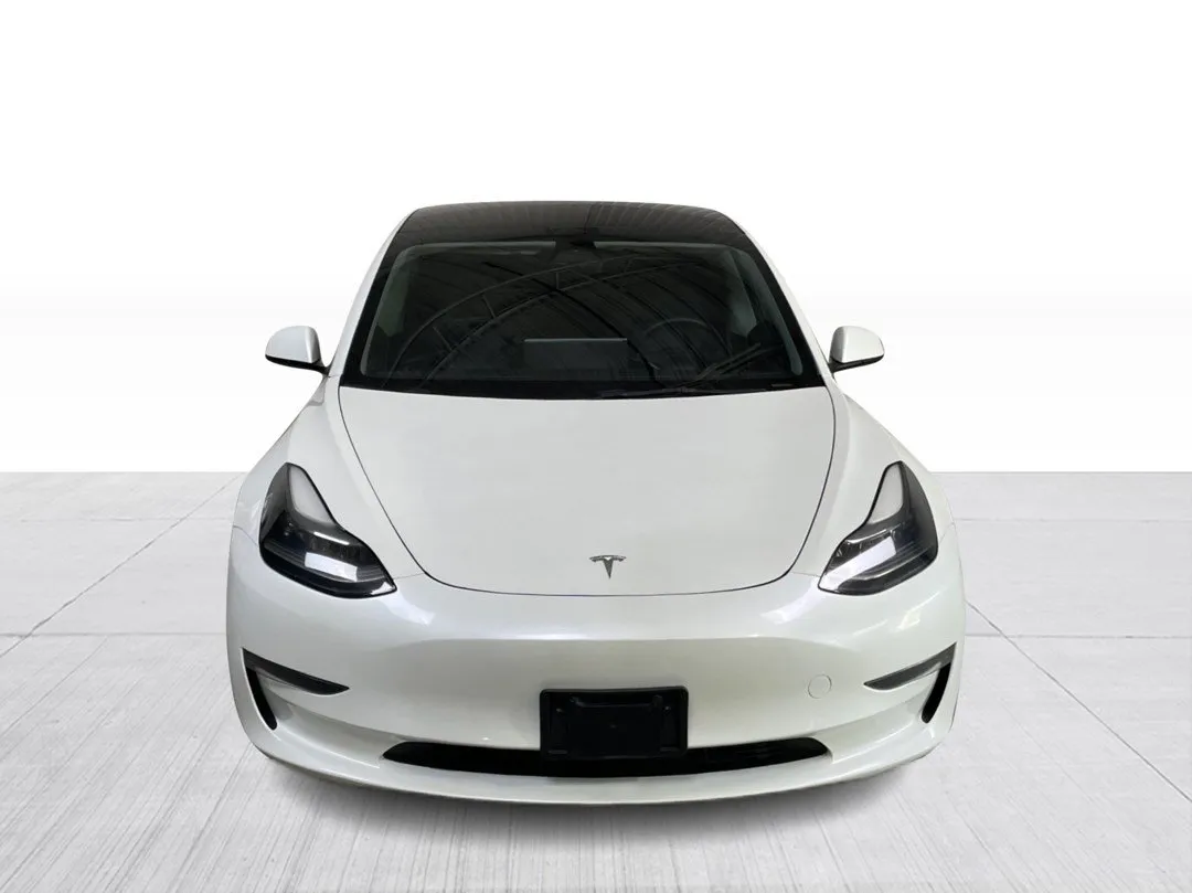 2023 Tesla Model 3 — photo 7