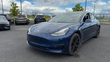 2019 Tesla Model 3 - image 3