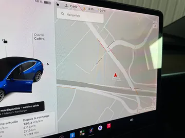2019 Tesla Model 3 - image 20