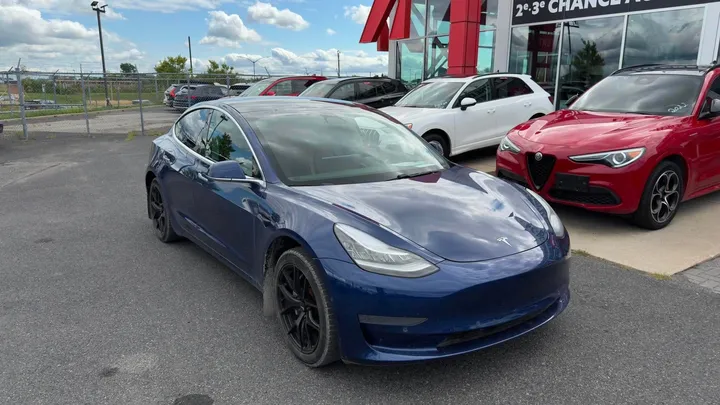2019 Tesla Model 3 - main image