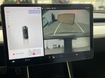 2020 Tesla Model 3 - image 21
