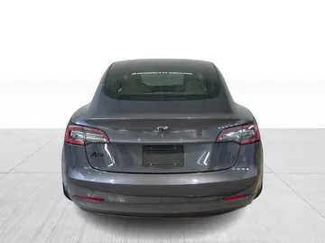 2020 Tesla Model 3 - image 7