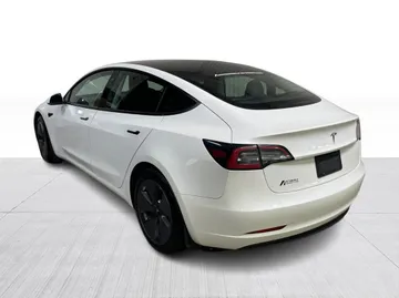 2021 Tesla Model 3 - image 11