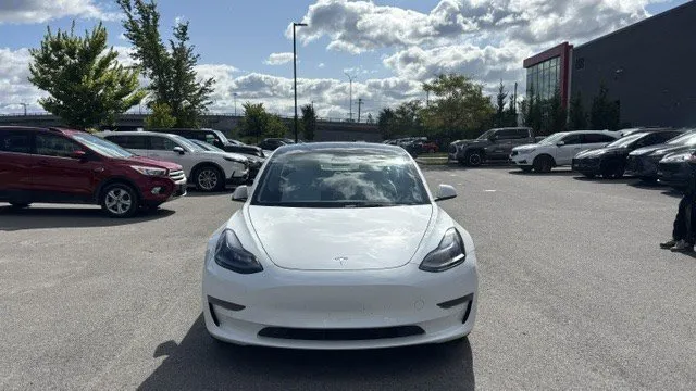 Tesla Model 3 2022 à vendre - photo 2