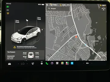 2022 Tesla Model 3 - image 29
