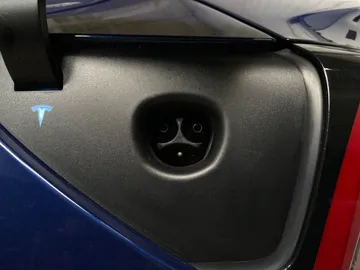 2022 Tesla Model 3 - image 20