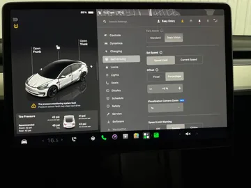 2022 Tesla Model 3 - image 26