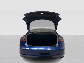 2022 Tesla Model 3 - image 13