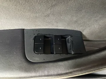 2021 Tesla Model 3 - image 25