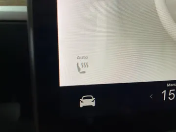 2021 Tesla Model 3 - image 26